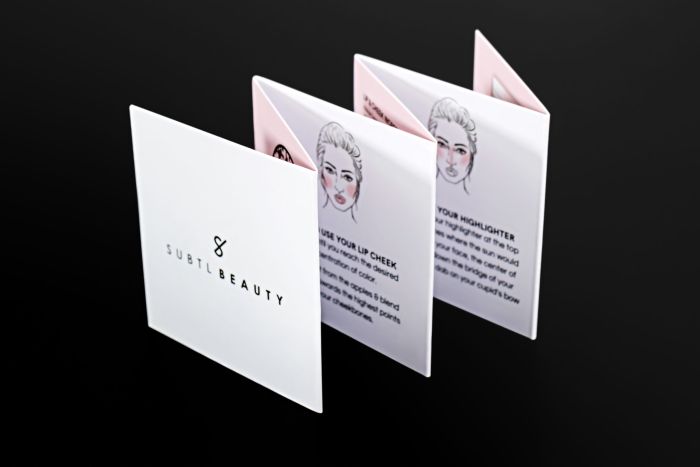 Tarjetas de visita plegadas