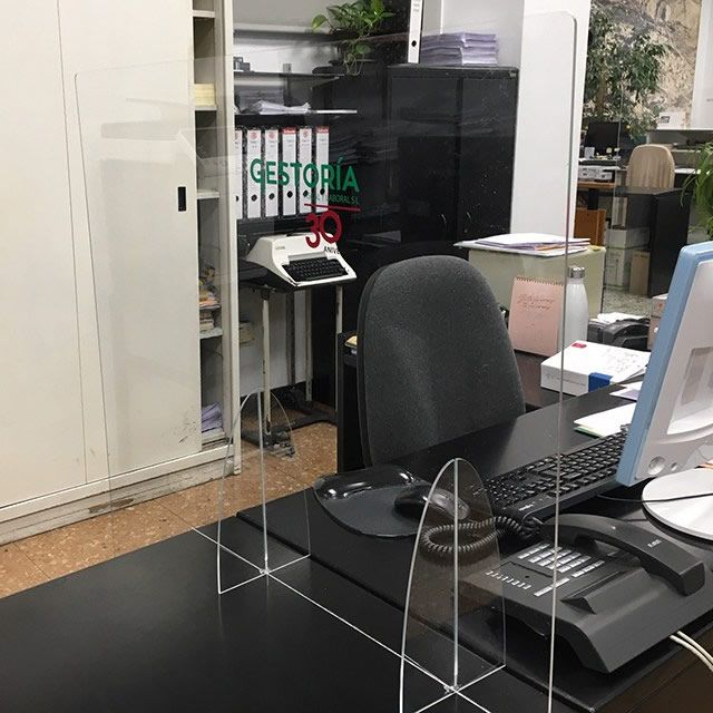 Mamparas de protección para oficinas