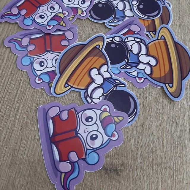 Etiquetas adhesivas personalizadas
